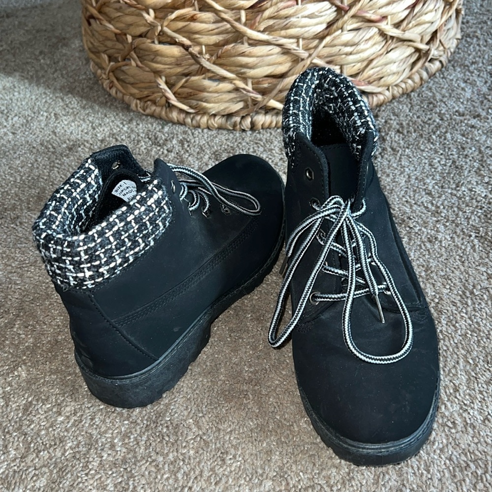 Black boots